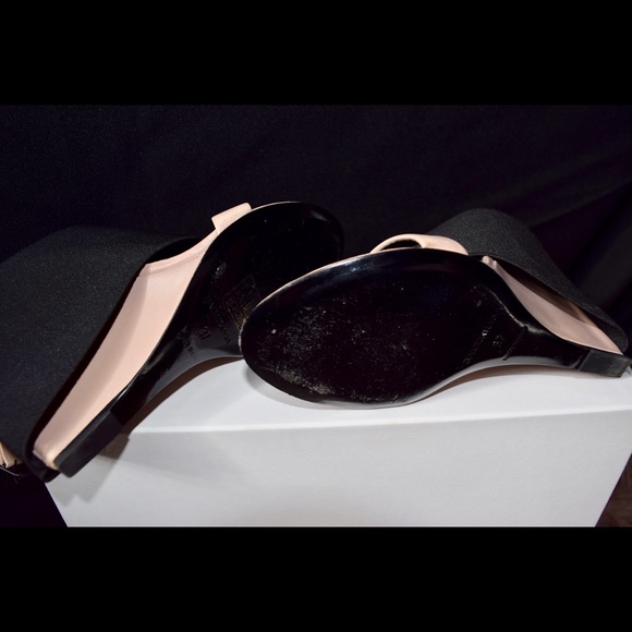 100% Authentic Balenciaga wedges. Only worn 3xs - Picture 6 of 7